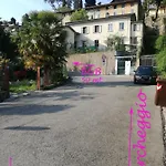 Cappuccini Couette-café 3*